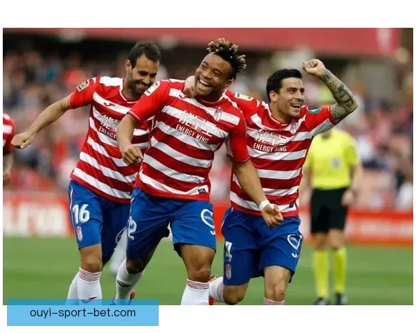 比朔夫分享训练心得终于在比赛中抓住射门良机实现突破